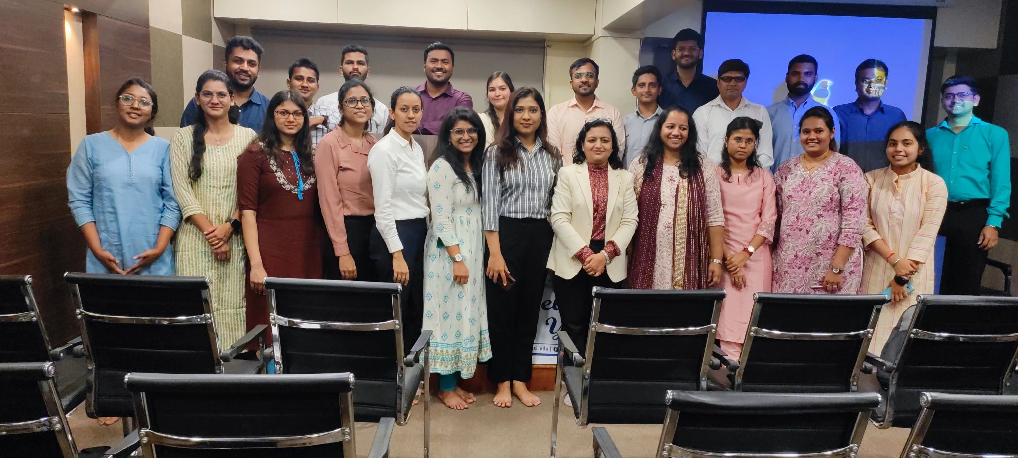 Neha Ratnakar speaking at an ICSI leadership event